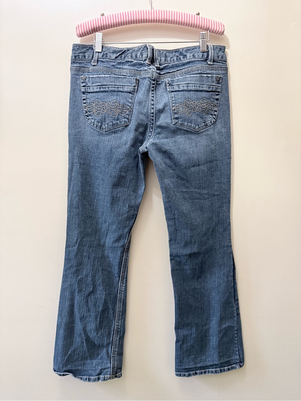 Y2K Aeropostale Skinny Flare Curvy Low Rise Jeans Kailey Rhinestones 11/12 34”